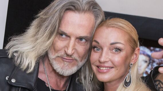 Премьера «Звезд под капельницей»: срыв Волочковой, похмелье Джигурды и громкое начало сезона
Премьера «Звезд под капельницей»: срыв Волочковой, похмелье Джигурды и громкое начало сезона